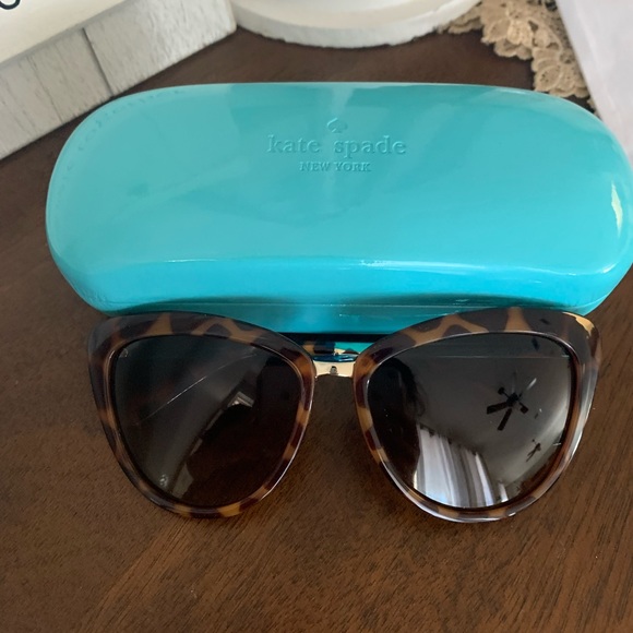 kate spade Accessories - New Kate spade sunglasses 😍